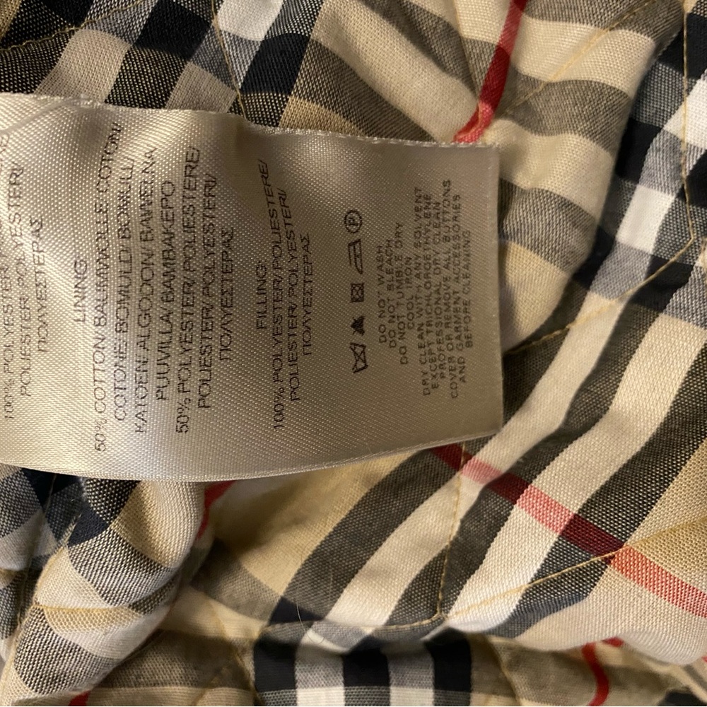 Burberry Quilted Jacket - Picture 15 of 15
